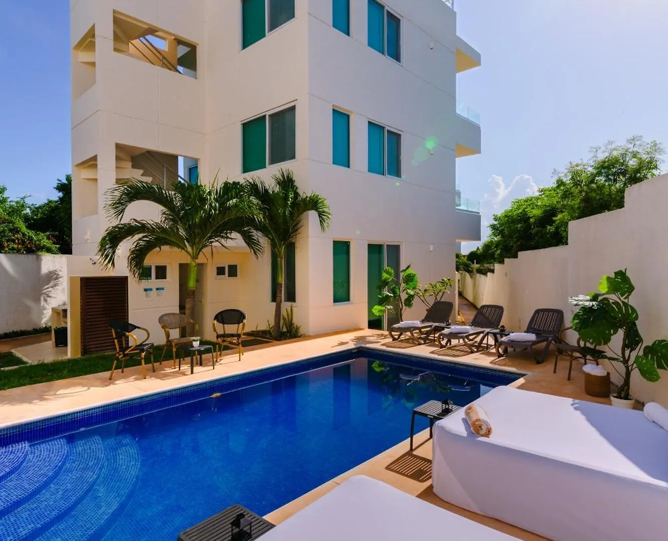 Azulea Isla Mujeres Hotel