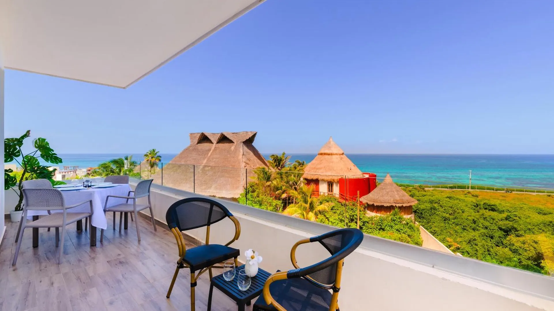 Azulea Isla Mujeres Hotel