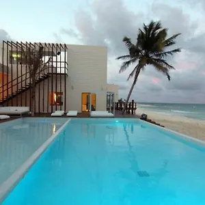 Beachside Corasol El Amanecer De Frida 2 Personas , Playa del Carmen México